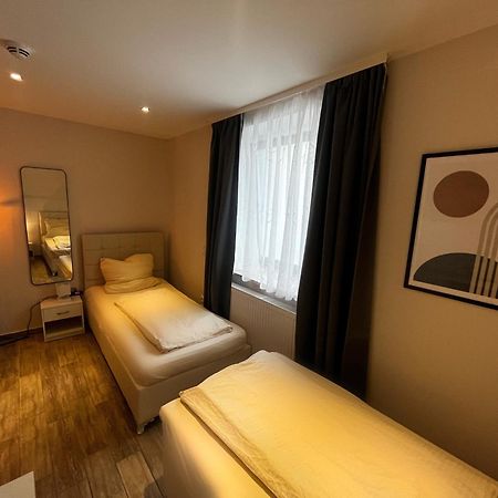 Mala Me Hotel ハノーファー エクステリア 写真
