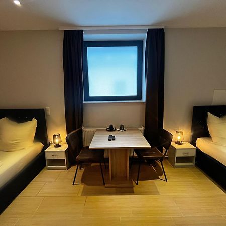 Mala Me Hotel ハノーファー エクステリア 写真