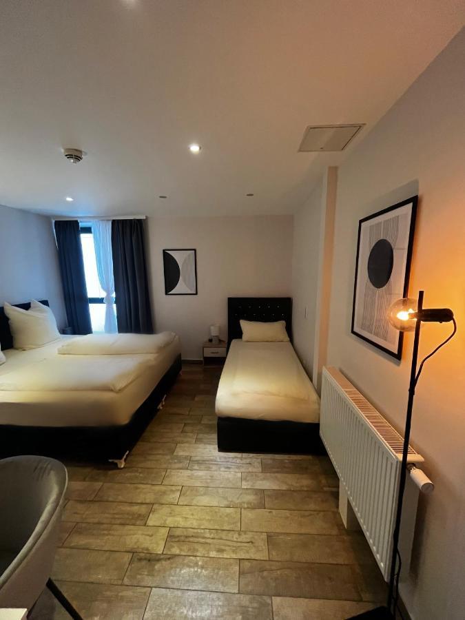 Mala Me Hotel ハノーファー エクステリア 写真